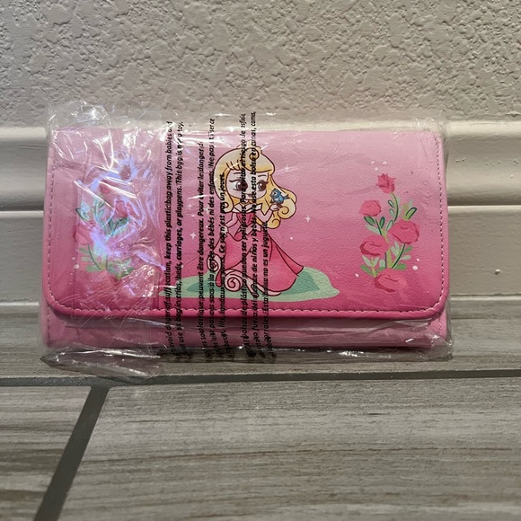 Loungefly Handbags - Loungefly Princess Aurora Wallet NWT